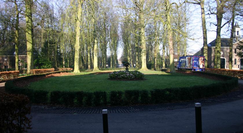 Landgoed Kasteel Oud Poelgeest Landgoed Kasteel Oud Poelgeest