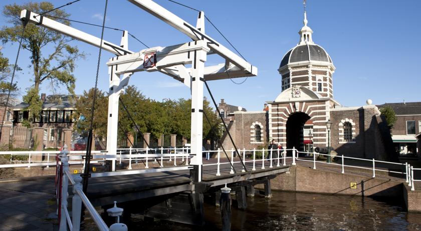 Landgoed Kasteel Oud Poelgeest Landgoed Kasteel Oud Poelgeest